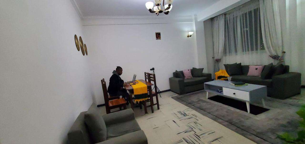 Cozy 1-Bedroom Luxury Apartment Addisz-Abeba Kültér fotó