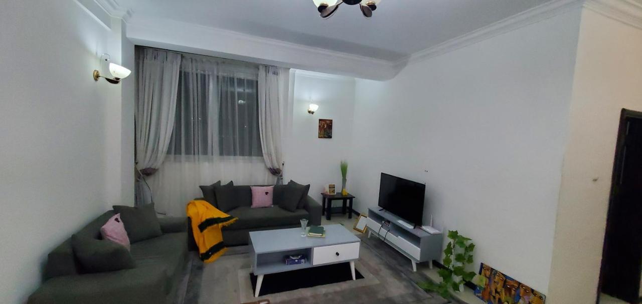 Cozy 1-Bedroom Luxury Apartment Addisz-Abeba Kültér fotó