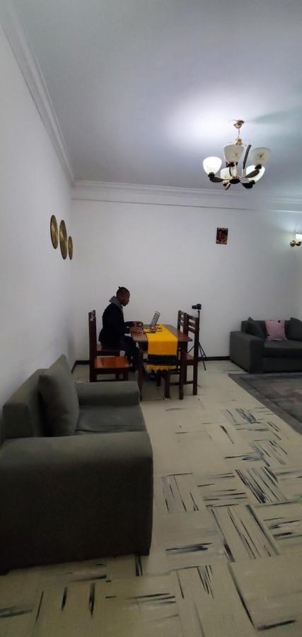 Cozy 1-Bedroom Luxury Apartment Addisz-Abeba Kültér fotó